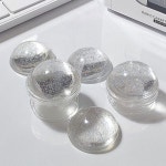 resin jewelry에 있는 가영 김님의 핀 | 공예