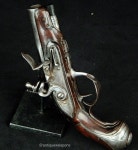 소품에 있는 핀