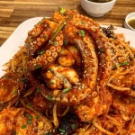 Instagram의 먹을 복이 많은 푸드펜다 🍚님: “🍴늘봄아갑찜 . 아구찜+해물찜 1석2조 메뉴 짜지않아서 밥 없이도 호로록 먹을 수 있다... 