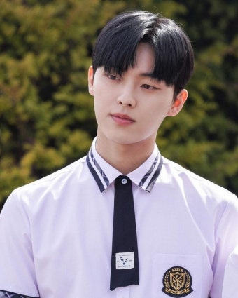 Pin page Pin de 너나길 ≠ You, I, We en 최현욱 (Choi Hyun-wook) | Actores coreanos, Actores, Celebridades