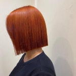 Pin page 베이바이허슬기 유니 수석팀장 [홍대미용실 백금발 탈색 염색] on Instagram: DEEP ORANGE 탈색 1회로 가능한 오렌지 컬러에요... 