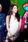 150813 무한도전 영동고속도로 가요제 아이유 직찍 마지막 | Women, Beautiful women, Beautiful