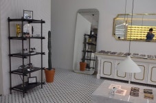 Eyeware store에 있는 Ji Yeon Kang님의 핀