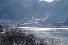 좌구산 입구 저수지 | 입구