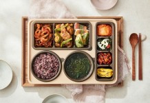 본도시락 Pin by ich Sie on food and drink | Healthy food packaging, Cafe food, Food packaging design