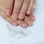 좋아요 1개, 댓글 0개 - Instagram의 혀니네일💎양덕네일(@hyeoni_nail)님: ⠀ #시럽네일 #직장인네일 - ⏰예약은 타이밍~♡ 🌟토요일은... 