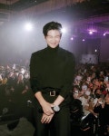 Pin page 김남준; BTS RM⁷ on Instagram: namjoon at love your W event 🖤 | Kim namjoon, Chicos bts, Fotos para animar
