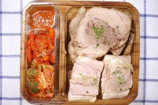 편의점에서 파는 보쌈, 과연 그 맛은? GS25 ‘보쌈수육’ 먹어봄.