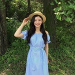 김유정의 화사한 하늘하늘 하늘색 오프숄더 원피스 : 다나와 DPG는 내맘을 디피지