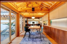 Layers LAB_에스플러스 디자인 의 성북동 한옥 리노베이션(유달리 한옥) | Home decor, House, Home