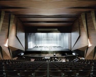 Festival Hall at Erl – Austria | 무대 디자인, 교회, 극장