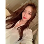 난이 on Instagram: “내 방 포토존🌟” | 스타일