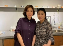 그동안 큐앤리브즈에서 기업과 여러 브랜드를 위해 연구개발하였던 블렌딩티 이야기, 그리고 티푸드 페어링까지 다양한 이야기들을 나누…