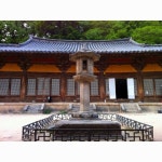 18) in Korea 영주 부석사 무량수전 앞 석등 (榮州 浮石寺 無量壽殿 앞 石燈) 국보 제 17호와 영주 부석사 무량수전 (榮州... 