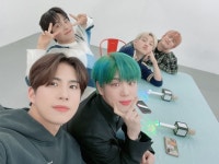 A.C.E on Twitter: [#에이스] 초이들 지금 브이앱에서 만나요💕 #ACE #에이스 #CHOICE #초이스…  in 2020 | Ace, Pop group, Boy... 