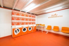 La Maison des Carrés de Hermès - 2020 | 세탁소, 빨래방