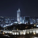 한양도성 낙산과 쇼핑타운 한양도성 낙산과 쇼핑타운 | New york skyline, Skyline, Travel