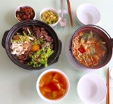 Pin page Bulgogi Dolsut Bibimbob( beef, eggplant, Mushroom, egg) soybean paste stew.오늘 점심으론 불갈비 돌솥 비빔밥 과 얼큰하게... 