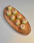Pin page 0711 예바비✨ : 크래미오이롤초밥 레시피... 💚 김밥김에 쌀까 고민도했지만, 단촛물에 양념한 밥을 얇게 슬라이스한… in... 