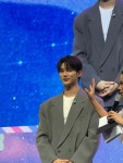 Pin page ปักพินในบอร์ด 우석 ในปี 2024