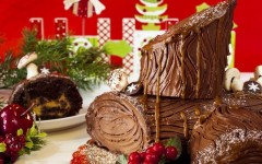 xmas kormos 2 | Chocolate yule log, Yule log, Yule log cake