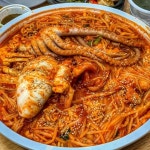 Instagram의 오렌지윤Ő님: “#오렌지윤_중곡 #해물찜맛집 출동🦀 ⠀ 해물찜,아구찜 가격대비 좋은👍🏻 ⠀ #중곡동맛집 #착한아구찜 ⠀ 직접... 