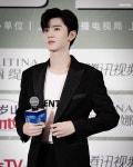 Chen Zheyuan(陈哲远)에 있는 윤 수미님의 핀 - 2021