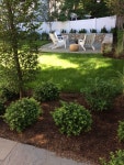Carey Ezell Landscape Design, LLC. Fire bowl patio, field stone wall, blue stone patio | 정원, 집