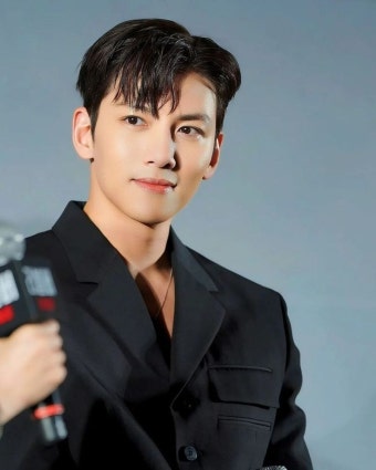 지창욱 (ji chang wook )