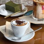 로즈의 진지한 카페투어 on Instagram: “#크눌프커피  드뎌 #동백꽃필무렵 #골목식당 하는 즐거운 #수요일 밤 😁  굿밤... 