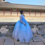 그건담에 입기루 ㅎㅎㅎ 더운날씨에 같이고생한 울오빠랑🩷 #청춘한복아랑 #한복스냅 #경복궁 | Instagram 민 희 🌸 on Instagram: 진짜... 