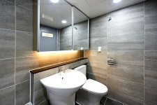 [30평대아파트 인테리어] 구로구 구일 우성아파트 32평 인테리어 - 베란다/ 욕실/ 주방 및 현관 리모델링 시공사례 : 네이버 블로그 - 2020... 