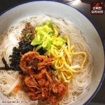 Janchi Noodles 잔치국수 1.냄비에 물 500ml를 부어준다. 2.멸치 다시원액 2스푼반을 넣고 육수를 끓인다. 3.국수를 삶아 건져낸다. 4.호박... 