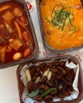 삼첩분식, 바닷가에서 먹은 컵라면, 한돌이가 구워준 고기 ❤️ 나돌이가 만들어준 된장찌개 ❤️ 은돌이가 깎아준 복숭아 등등 •••돼지런하... 