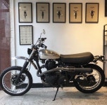バイク에 있는 タカ님의 핀 | 모토