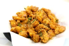 [NEW] Kkanbu Chicken 깐부 치킨 – Korean Fried and Roast Chicken In Huge Portions http://danielfooddiary.c… | Korean fried... 