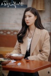단아하게 머리 하나로 꽉 묶고 ‘사랑의 불시착’ 서단 여동생 미모 뽐내는 아이린