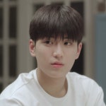 Pin de Sophia Neverland en 리플레이 Replay en 2021