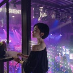 🤦🏻♀️ #어반디케이#urbandecay” | 人物 은비 on Instagram: “어제 에즈라밀러랑 씨엘님을 엎어지면 코닿을 거리에서 영접했당... 