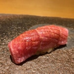美食一餐에 있는 핀
