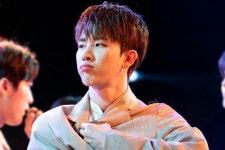 ☆Xeno-T (Topp Dogg)☆에 있는 Noona Kim님의 핀