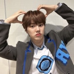 nine.i에 있는 m님의 핀 - 2023