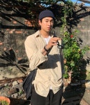 행크(hank) / Ohjongsu on Instagram: “치진섬보고 자꾸 지친섬이래” | Mens fashion classic, Indie guy outfits, Indie boy fashion