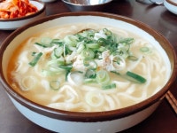 韩国料理에 있는 Ethan Lee님의 핀