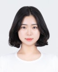 Pretty Korean Girls!에 있는 💗 .님의 핀 | 머리, 얼굴, 졸업 사진