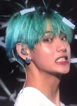 LOVE YOURSELF WORLD TOUR in SINGAPORE. Credit to the owner. Do not delete. #V #Taehyung #뷔 #태형