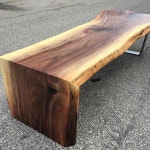Live edge coffee table with gorgeous waterfall finish #RepurposedWoodProjects #LiveEdgeWoodTable | 가구