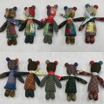 🌹 ᆢ ᆢ 과골삼절 ᆢ 정약용이 책을 읽다 복숭아뼈에 구멍이 세 번 났단다. ᆢ 꽃자수 놓다 과골삼절 되려나.. ᆢ #좌탁의문제점 ᆢ ᆢ... 