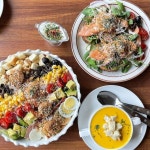 [코모도테이블 @comodo_table ] 🥗콥샐러드 🥪새우연어오픈샌드위치 🎃단호박스프 관광객에겐 애매한 위치였지만 친구가 가고싶어해서... 