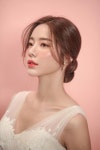 아이웨딩 > 브랜드 > 웨딩헤어메이크업 > 써니빈 - 2021 | 발라야지 헤어, 신부 메이크업, 웨딩헤어